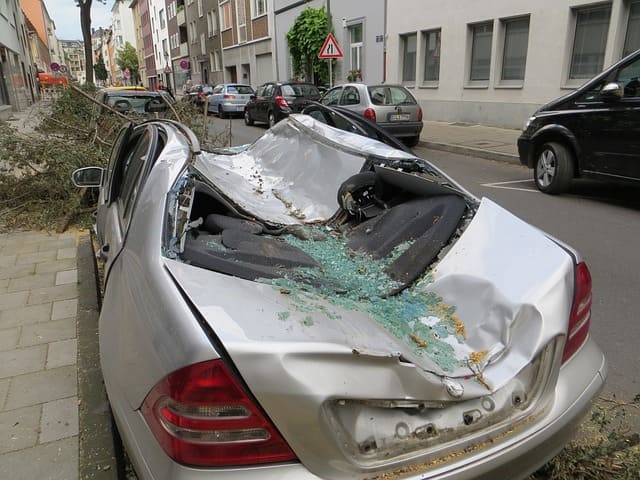 Enlèvement gratuit épave en Ile de France