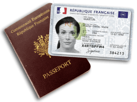 Image d'un Passeport et d'une Carte Nationale d'Identité
